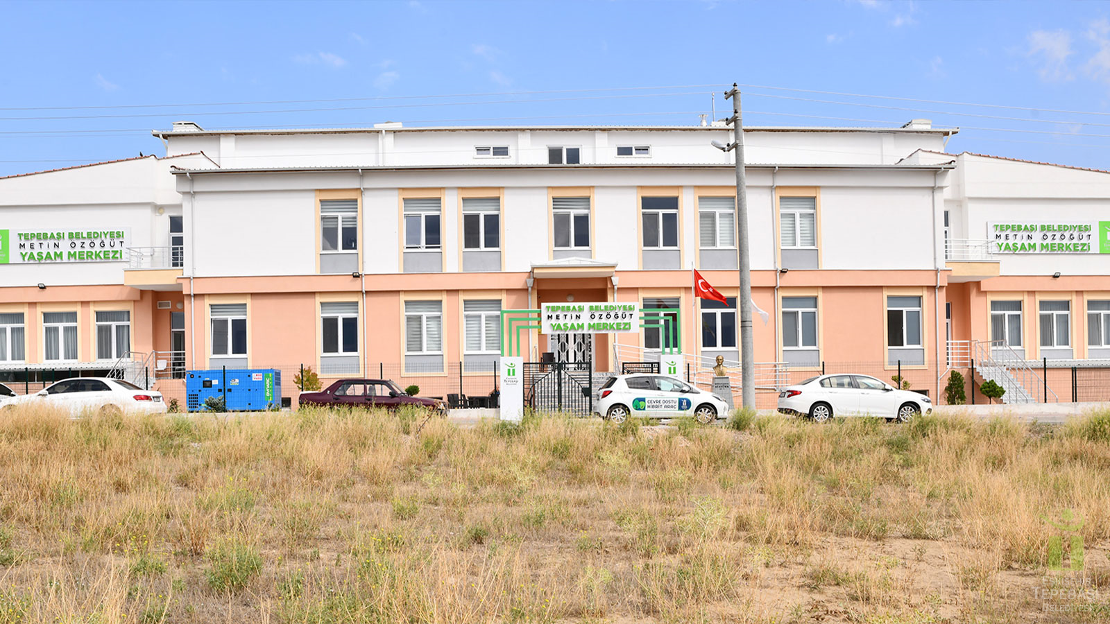 Metin Özöğüt Yaşam Merkezi