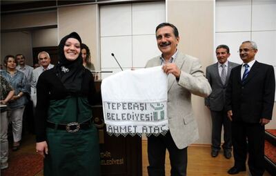 KADINLARIN EL EMEKLERİ BELDEEVLERİ SERGİSİNDE