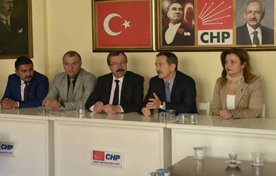 ATAÇ VE MECLİS ÜYELERİ CHP İL BAŞKANLIĞI'NI ZİYARET ETTİ