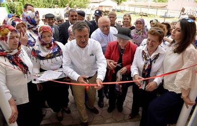 GÜNDÜZLER'DE EL EMEĞİ SERGİSİ