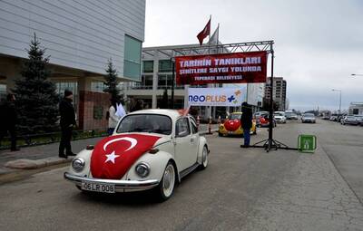 TARİHİN TANIKLARI ŞEHİTLERE SAYGI YOLUNDA