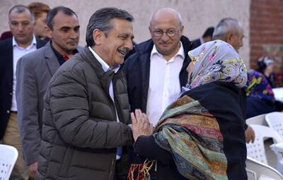 TEPEBAŞI 4 MAHALLEDE İFTAR SOFRASI KURDU