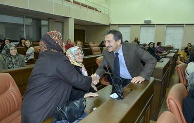 IŞIKLAR MAHALLESİ KADINLARINDAN TEŞEKKÜR ZİYARETİ