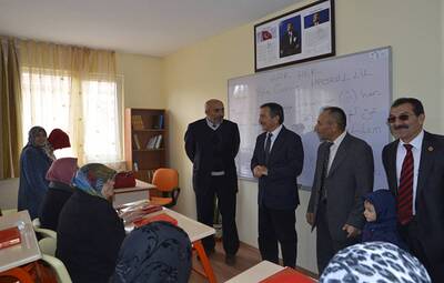 ALTINEVLER KURAN KURSU'NA KAVUŞTU