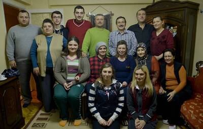BAŞKAN ATAÇ'DAN 2014 YILININ İLK EV ZİYARETİ