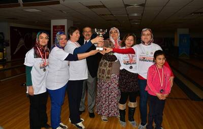 BELDE EVLERİ BOVLİNG TURNUVASINDA SONA ERDİ