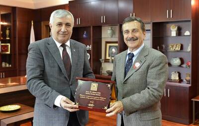MUHASEBECİLER ODASI'NDAN BAŞKAN ATAÇ'A ZİYARET