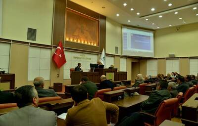 TEPEBAŞI'NDA MUHTARLAR EĞİTİM İÇİN BULUŞTU