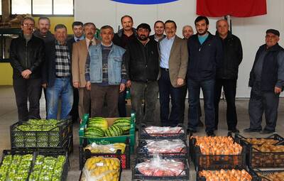 ATAÇ, HAL ESNAFINI ZİYARET ETTİ 