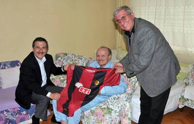 TÜRK FUTBOLU'NUN KARAYİĞİT'İNİ KAYBETTİK