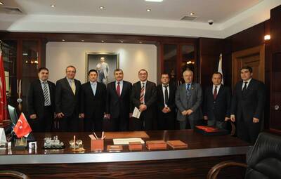 ÖZBEK HEYET TEPEBAŞI'NI ZİYARET ETTİ