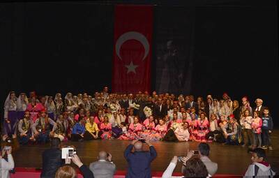 TEPEBAŞI'NDA "DANSLARIN KARDEŞLİĞİ"