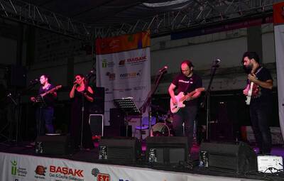SEMPOZYUMDA ROCK RÜZGARI ESTİ