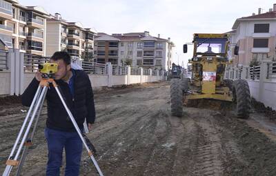 FEN İŞLERİ EKİPLERİ BATIKENT ÇANLI SOKAKTA