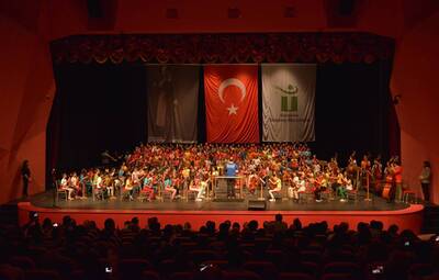 ÇOCUK SENFONİ'DEN MUHTEŞEM KONSER