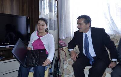 MELİKE'NİN İSTEĞİNİ BAŞKAN ATAÇ YERİNE GETİRDİ