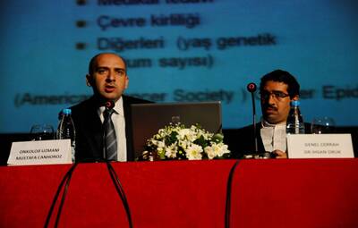 DR. İHSAN ORUK, "GÖĞÜSTEKİ HER KİTLE KANSER DEĞİLDİR"