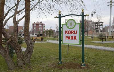 TEPEBAŞI'NDA PARKLARIN ÇEHRESİ DEĞİŞİYOR  