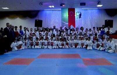 TAEKWONDOCULAR BAŞARILARINI KUTLADI   