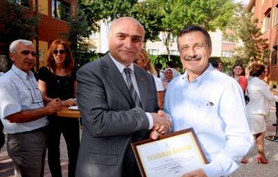 TEPEBAŞI'NIN BÜYÜYEN EĞİTİM AİLESİ