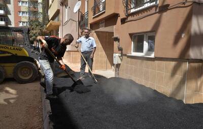   TEPEBAŞI FEN İŞLERİ YOĞUN MESAİSİNİ SÜRDÜRÜYOR