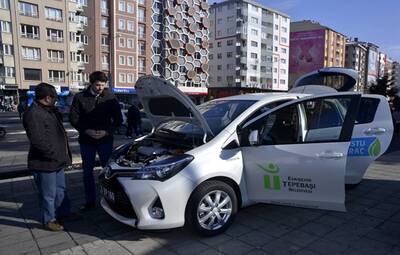 TEPEBAŞI'NIN ÇEVRECİ ARAÇLARI TANITILIYOR