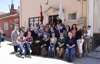 EL EMEKLERİNİ SERGİLEDİLER