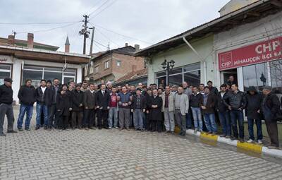 KROM MADENİ İŞÇİLERİNE ATAÇ DESTEK VERDİ   