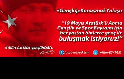 GENÇLİK 19 MAYIS'I KUTLUYOR