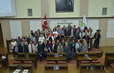 TEPEBAŞI KADINLARI BELEDİYEYİ ZİYARET ETTİ