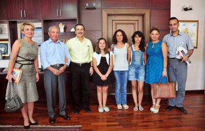 TEPEBAŞI BELEDİYESİ ÖZDİLEK SANAT MERKEZİ ÖĞRENCİLERİ RUSYA DA