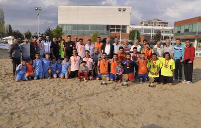 KUM PLAJ FUTBOLUNDA ŞAMPİYON ÇAĞLARSPOR