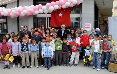 BAŞKAN ATAÇ, ULUDERE'DE "KUTLU DOĞUM" ETKİNLİĞİNE KATILDI