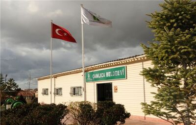 ÇAMLICA BELDEEVİ'NDE ERGENLİK SORUNLARI KONUŞULDU