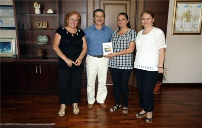 GÖRME ENGELLİLER İÇİN ELELE