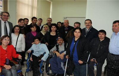 ENGELLİ VATANDAŞLARA ANLAMLI YARDIM