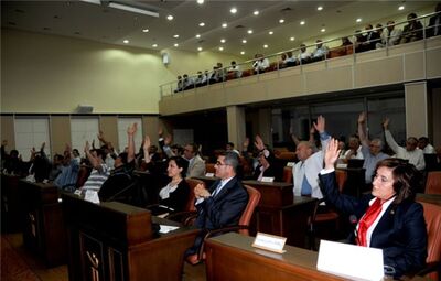 TEPEBAŞI MECLİSİ, ‘YUNUSEMRE’ İÇİN OLAĞANÜSTÜ TOPLANDI
