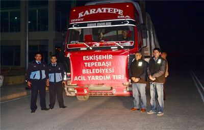 TEPEBAŞI BELEDİYESİ’NDEN VAN’A İNSANİ YARDIM