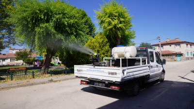 TEPEBAŞI'NDA ULV İLAÇLAMA ÇALIŞMALARI ARALIKSIZ SÜRÜYOR