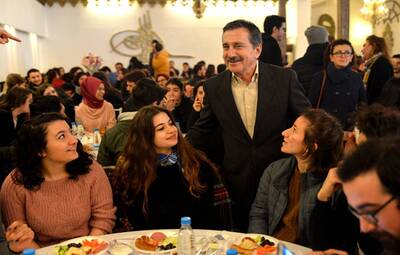 BAŞKAN ATAÇ 600 GENÇLE BİR ARAYA GELDİ