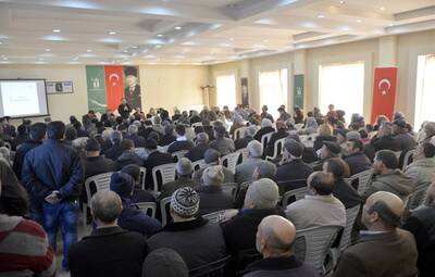 BAŞKAN ATAÇ ZİNCİRLİKUYUDA PROJELERİ ANLATTI 