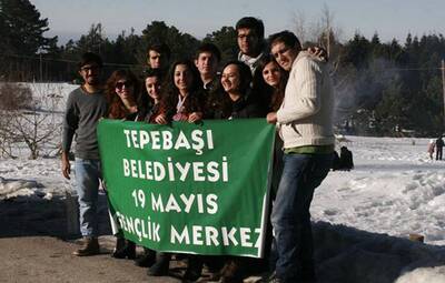 GENÇLER ULUDAĞ'A ÇIKTI