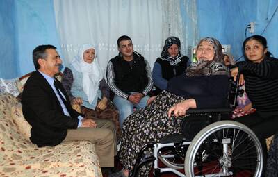 TEPEBAŞI'NDAN PAKİZE TEYZE'YE YARDIM ELİ