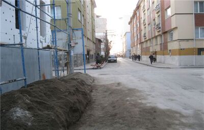 İNŞAATLAR DENETLENİYOR