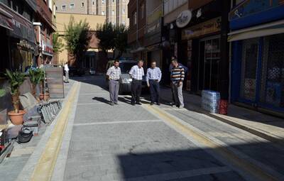 VURAL SOKAK YENİLENİYOR