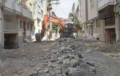 FEN İŞLERİ EKİPLERİ ÇALIŞMALARINI SÜRDÜRÜYOR