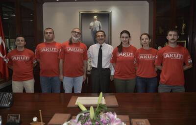 AKUT'TAN ATAÇ'A TEŞEKKÜR PLAKETİ
