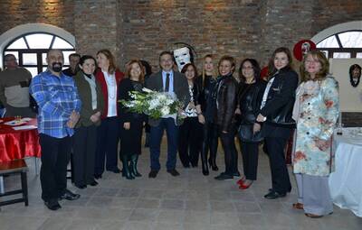 MASKE DÜŞTÜ