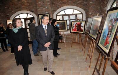 KARİKATÜRLÜ EV GÖZDE SANAT MEKANLARINDAN BİRİ