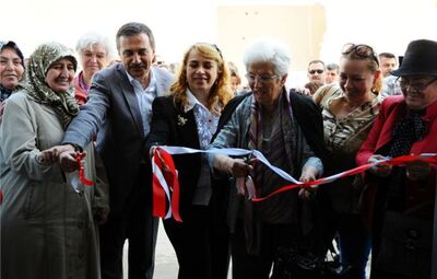 ŞİRİNTEPE'DE BELDEEVİ HİZMETE GİRDİ